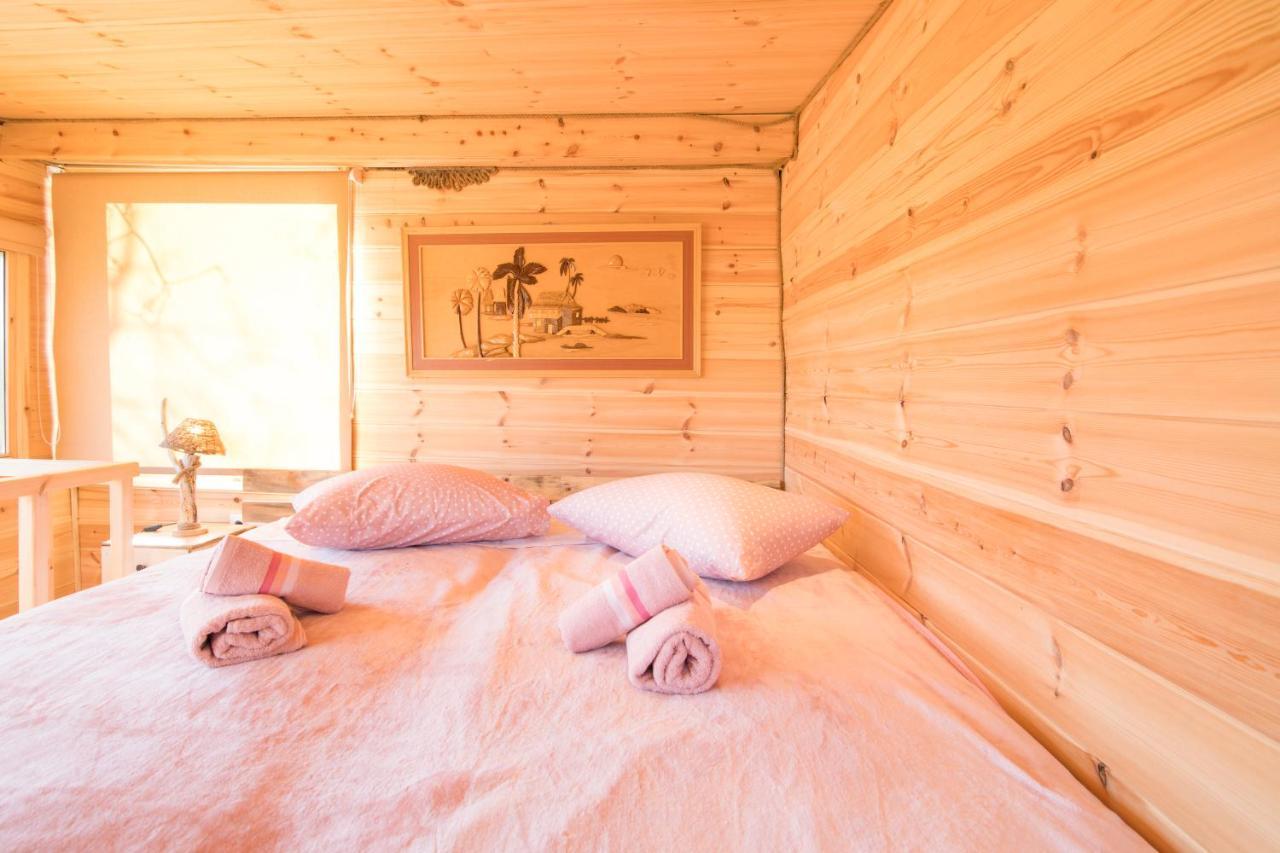 Romantic Tree House Kato Pavliana エクステリア 写真
