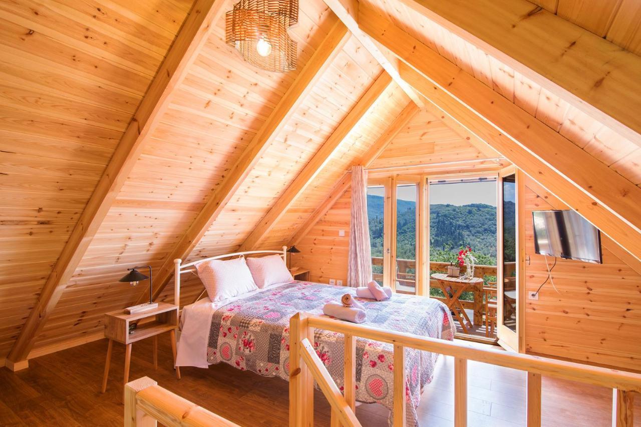 Romantic Tree House Kato Pavliana エクステリア 写真
