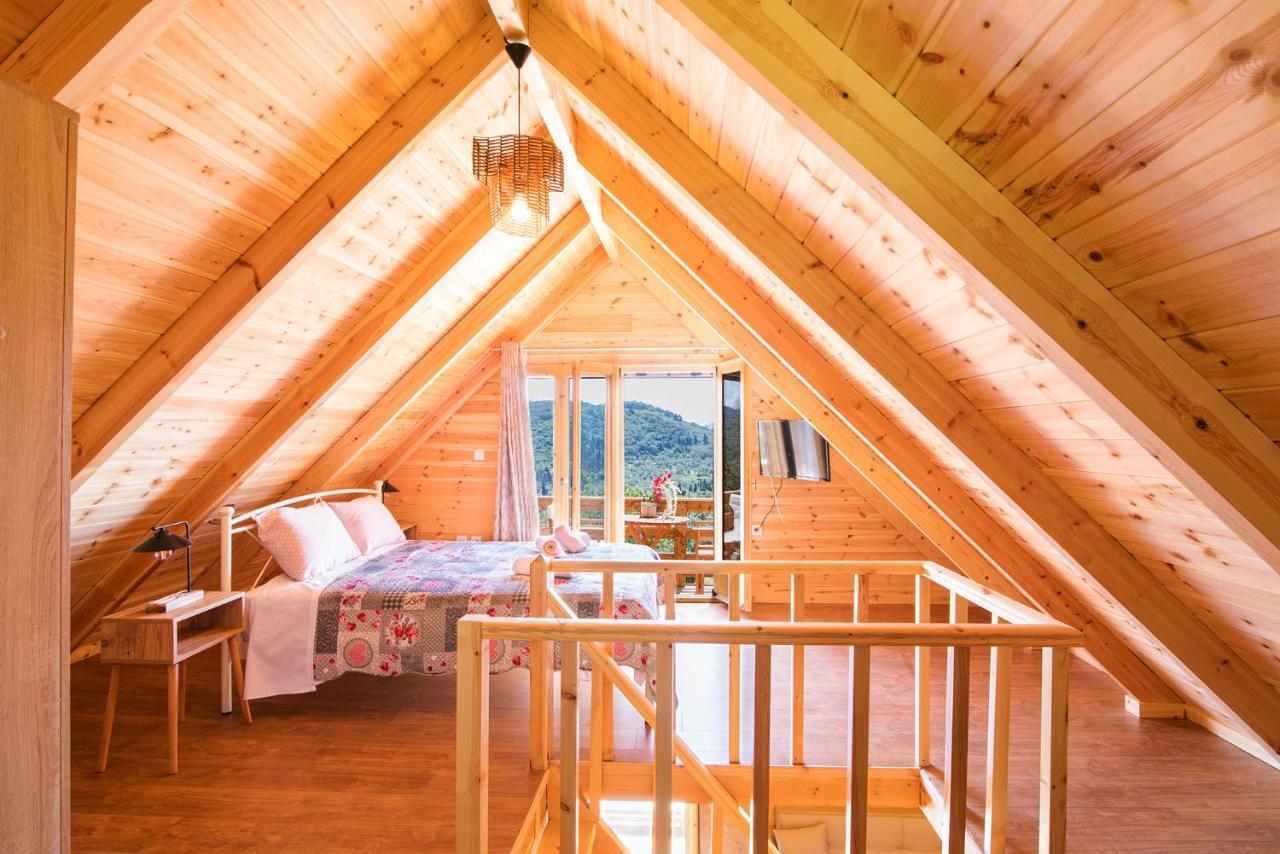 Romantic Tree House Kato Pavliana エクステリア 写真